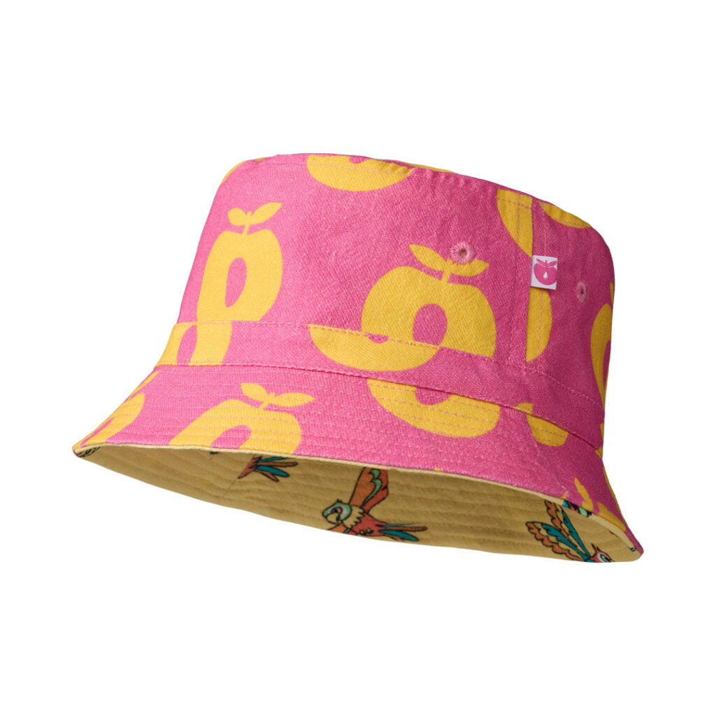 Apples Bucket Hat in Pink Fandango