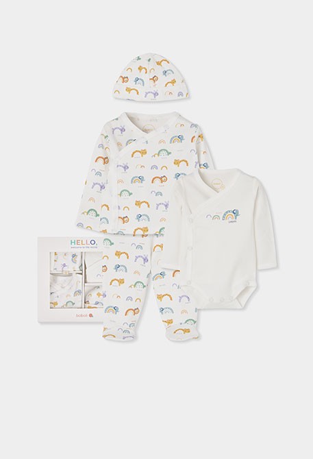 Pack of white knitted baby set with rainbow and animal print